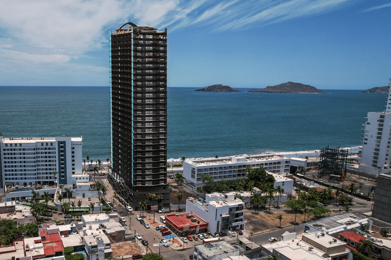 Mazatlán Malecón OceanFront Living