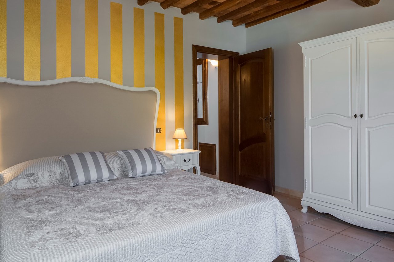 Marvelous Countryside Villa Outside of Lucca