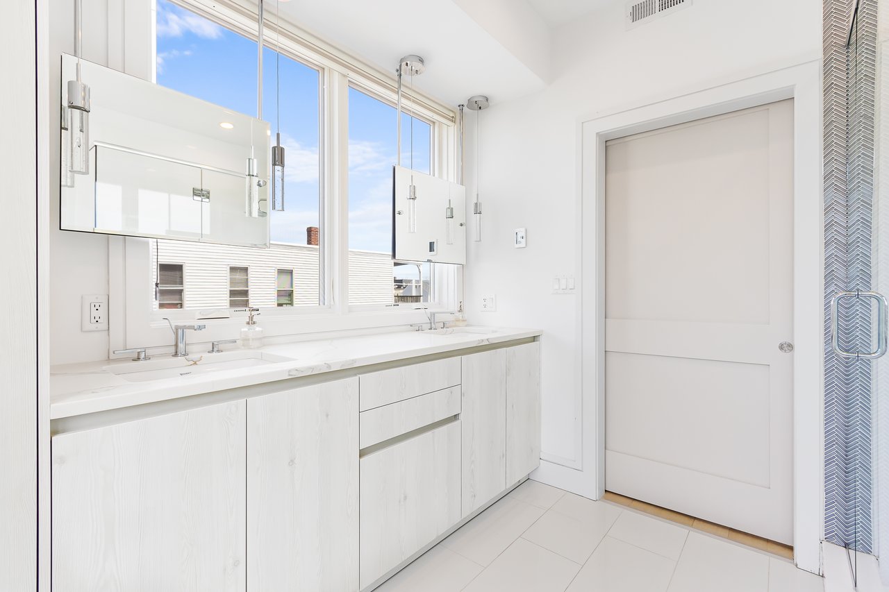 502 E 3rd St # 1, Boston - Luxury Townhome