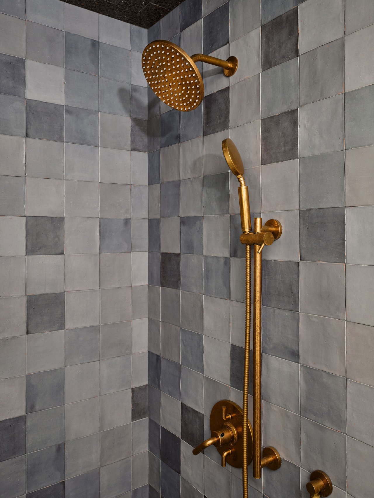 3016 Edgewater Drive