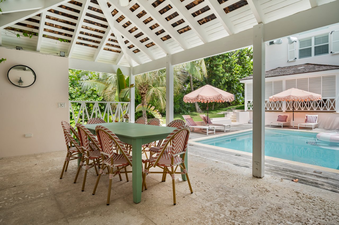 Sea Siren, An Oceanfront Retreat in Harbour Island