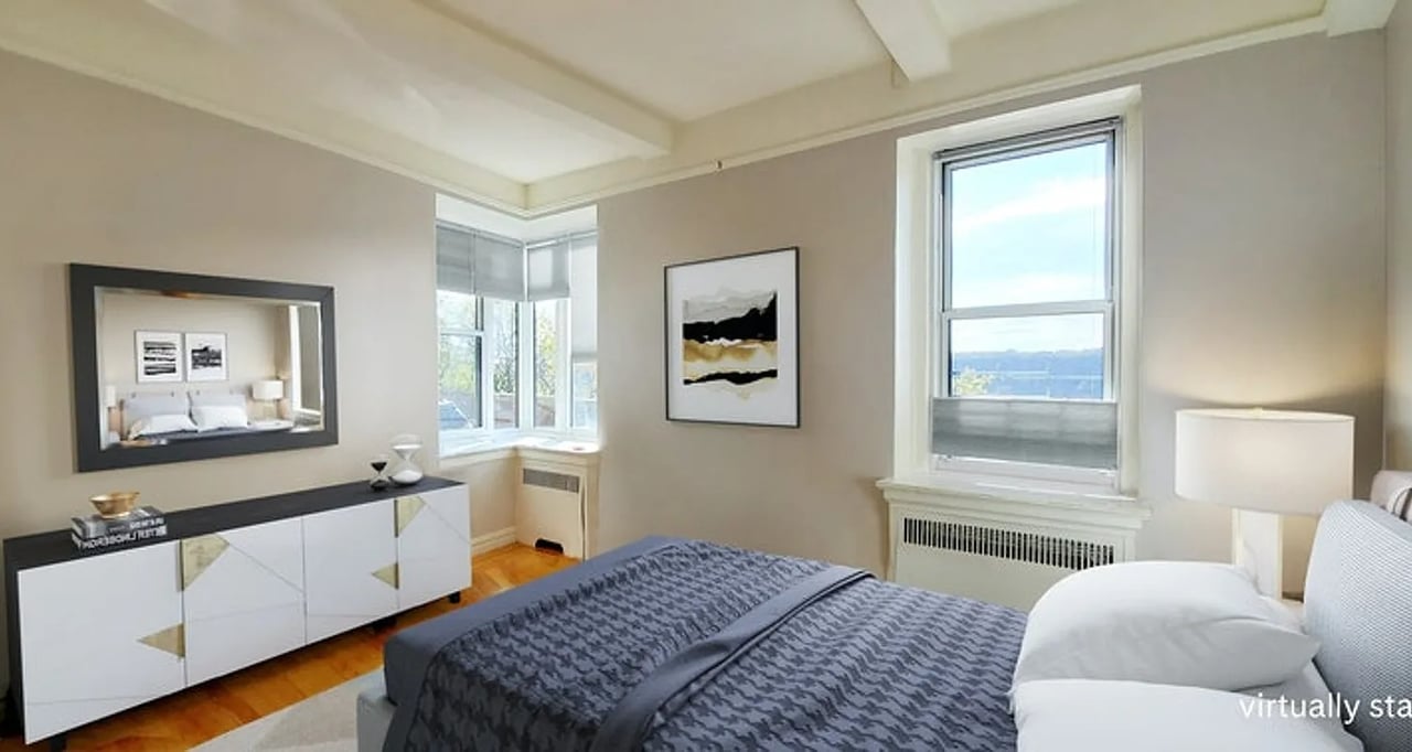 250 Cabrini Boulevard #1H