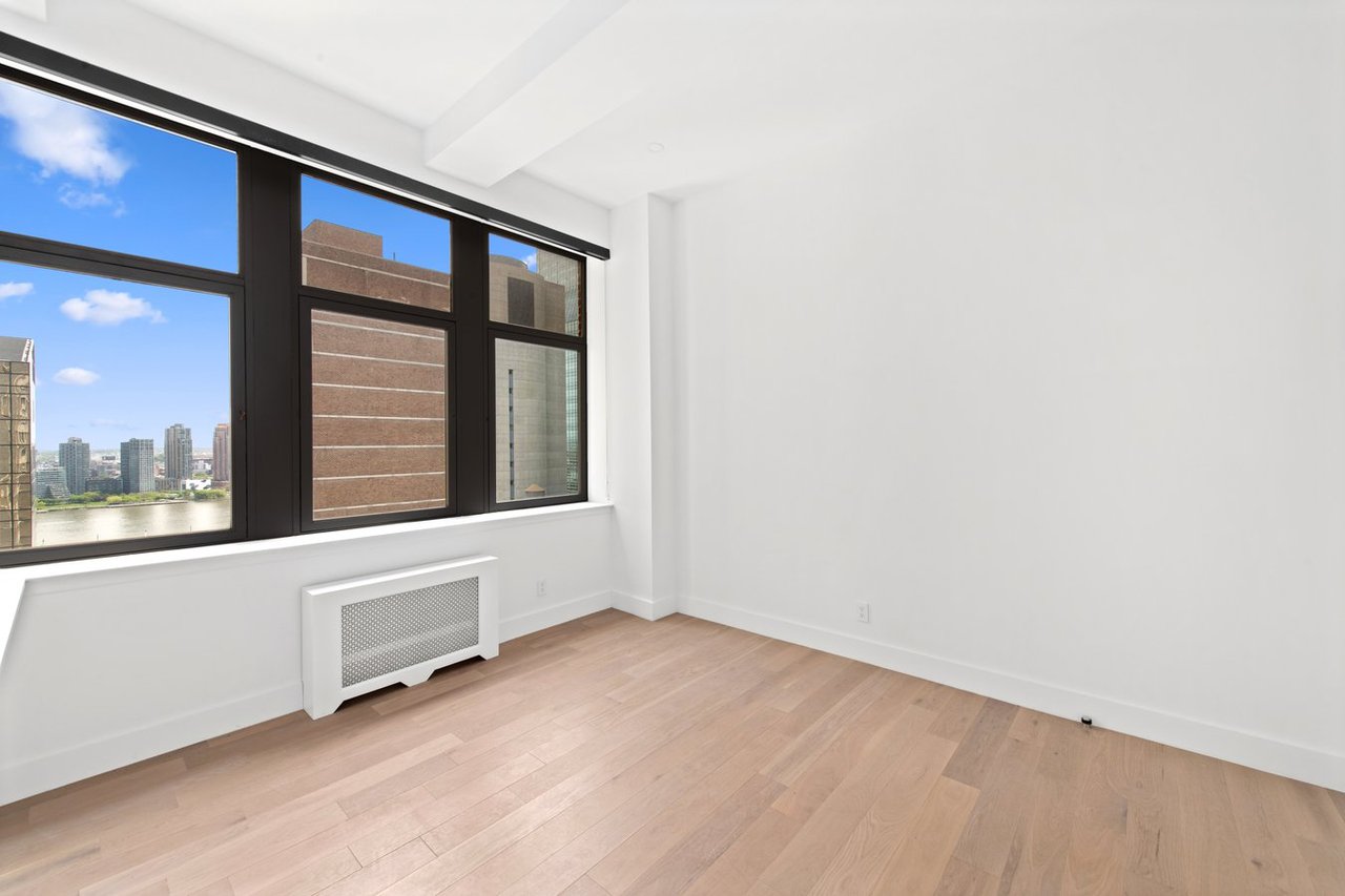  310 East 46th Street, #20H