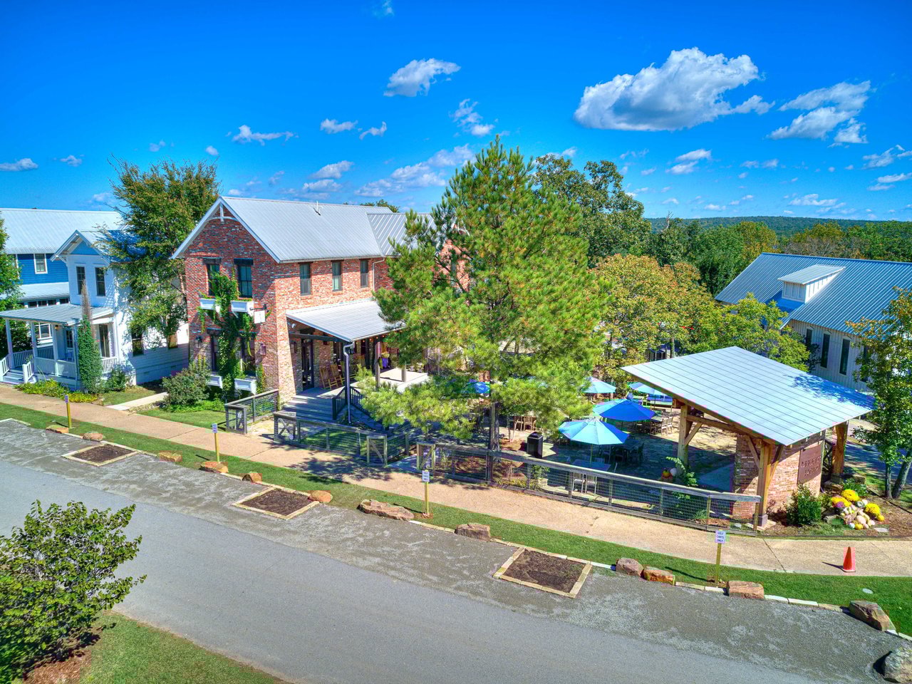 Carlton Landing Neighborhood And Lifestyle Guide - Wyatt Poindexter - The Agency