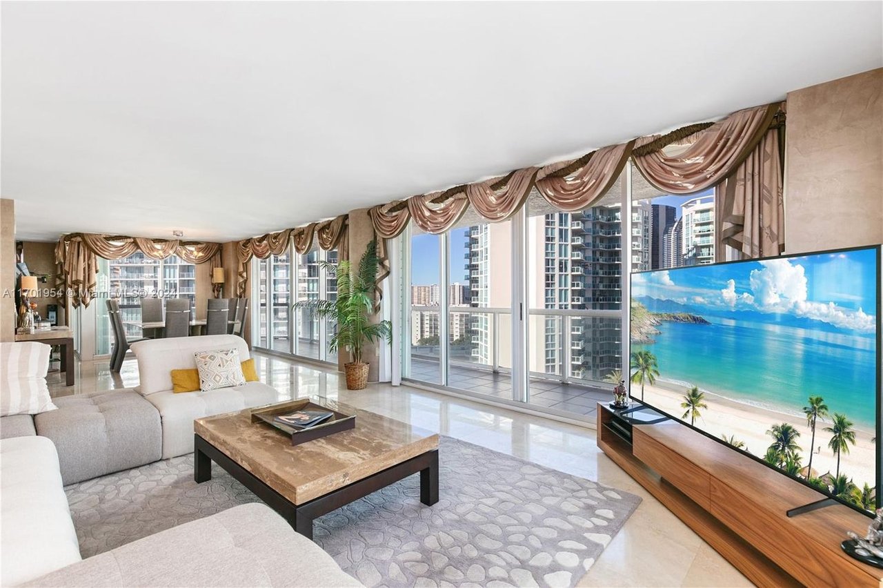 16500 Collins Ave, #1451