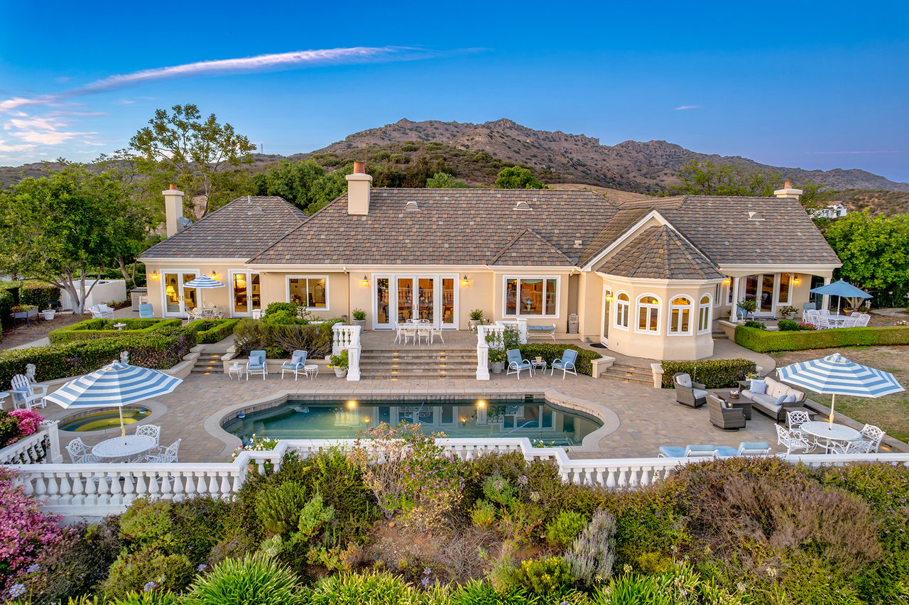 1673 Crown Ridge Court