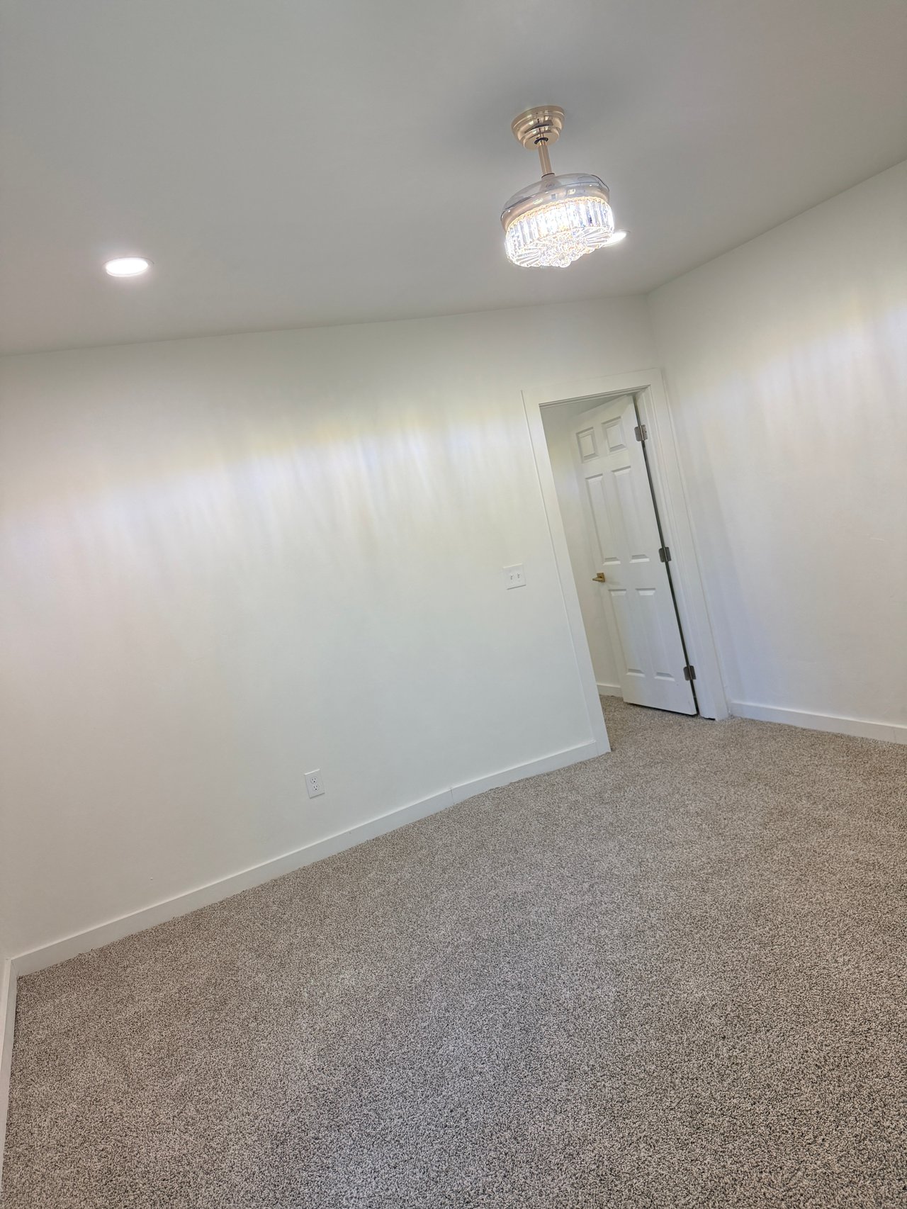720 Klabzuba Ave