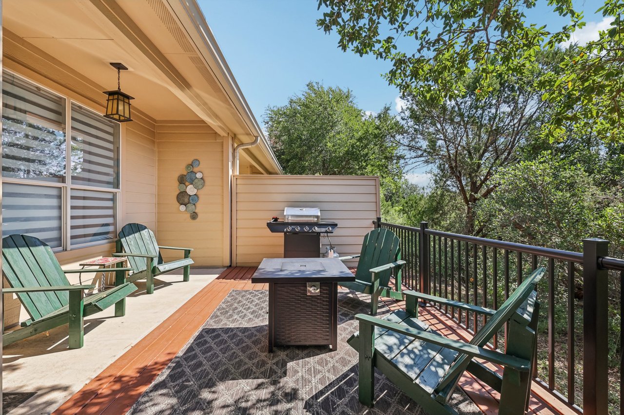 Elegant Condo in Gated community -Great location 