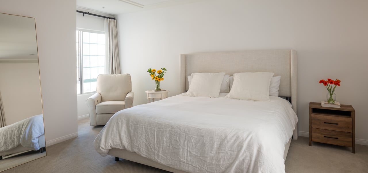 146 S Clark Dr Unit: 101, West Hollywood