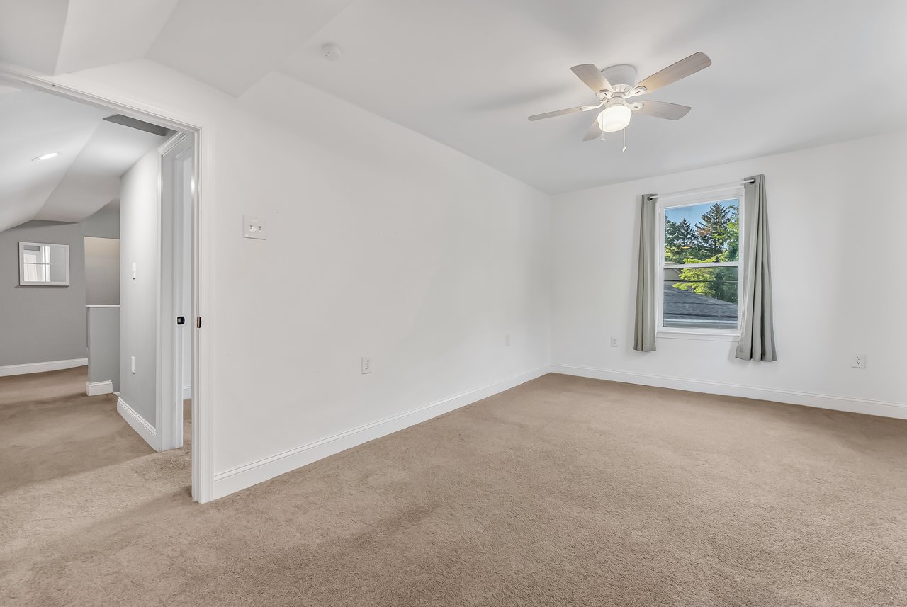 110 Montgomery Ave, Pitman