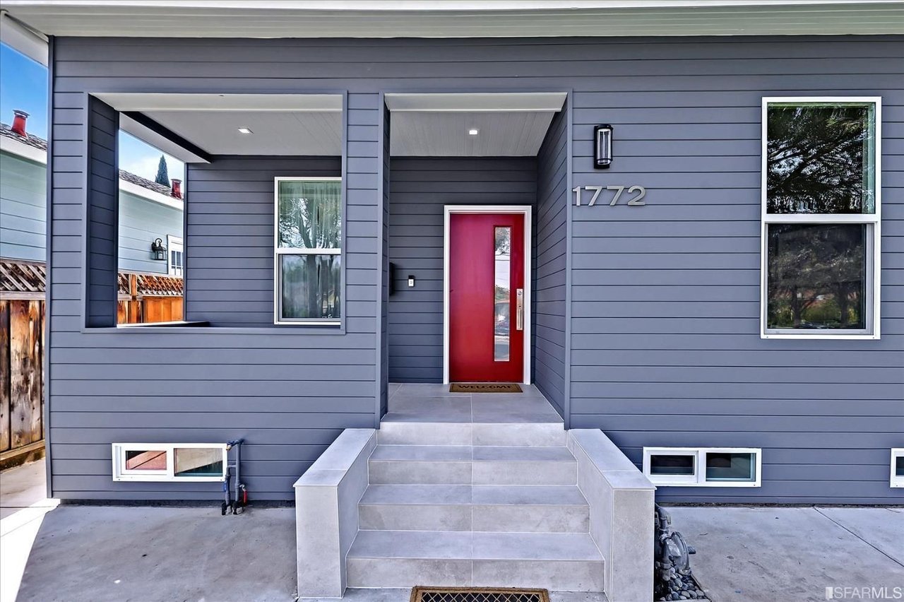 1772 Main Street