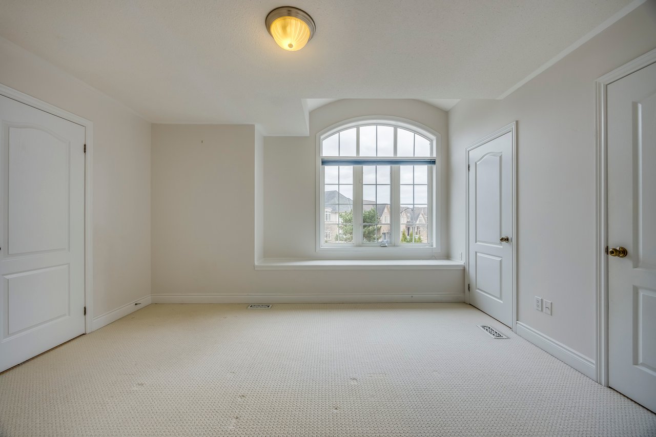 169 Spring Azure Cres
