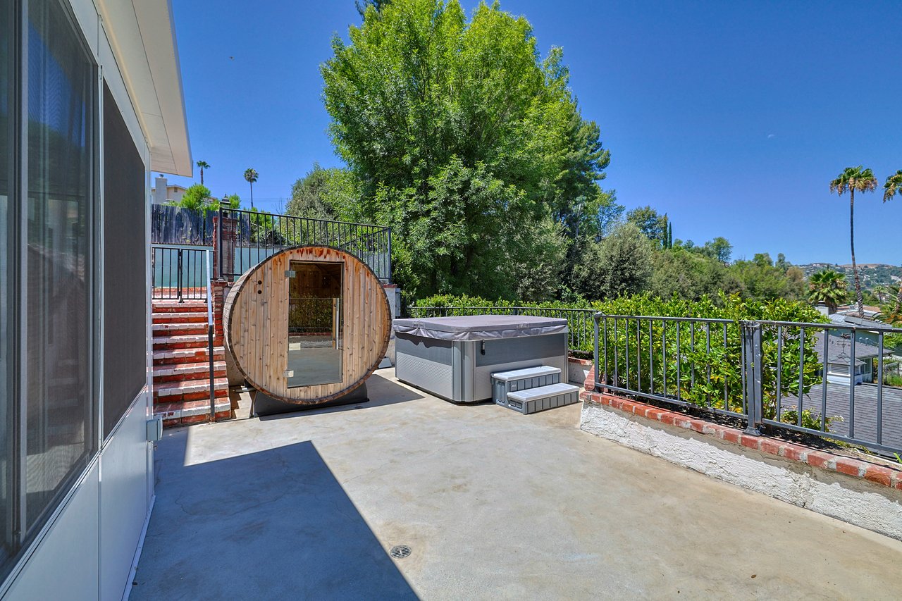 6051 Sadring Avenue
