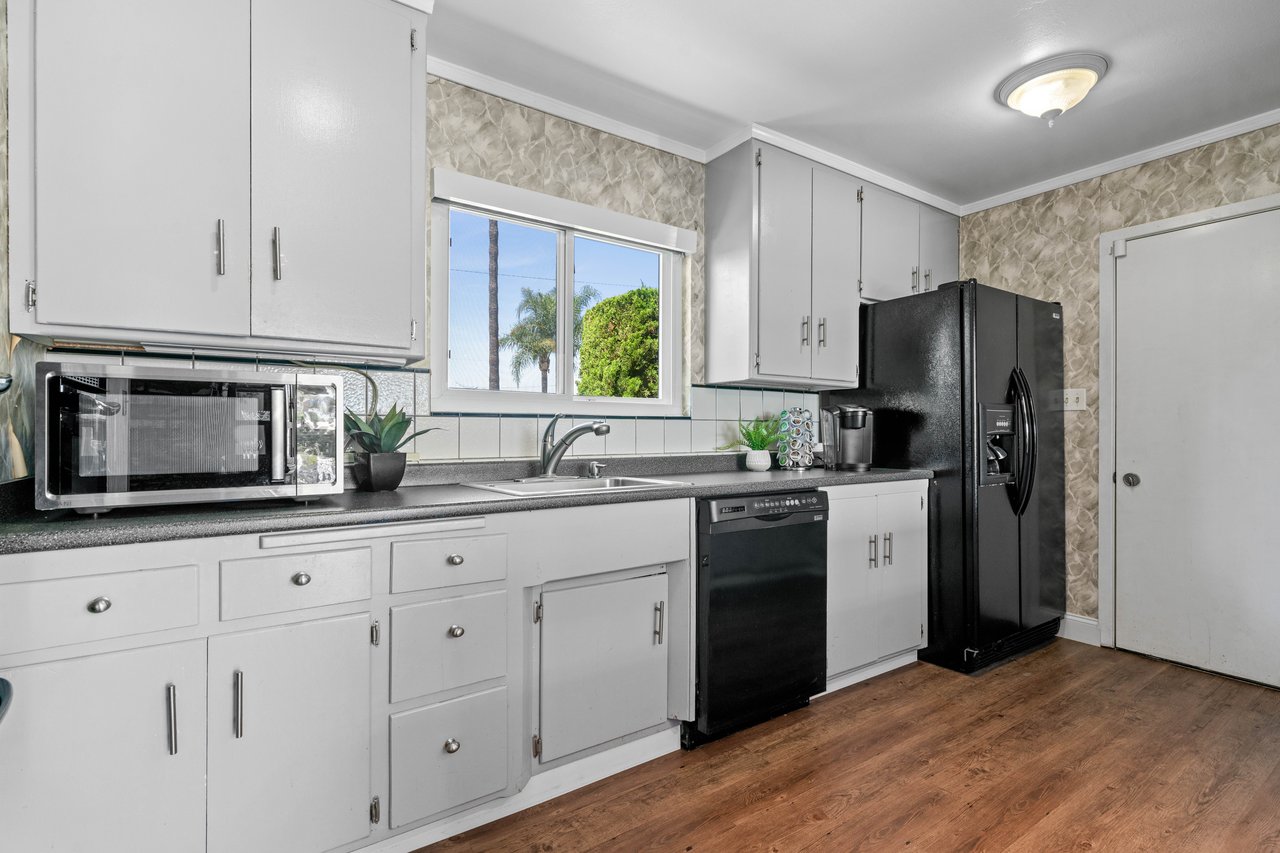 Effortless Comfort in Garden Grove