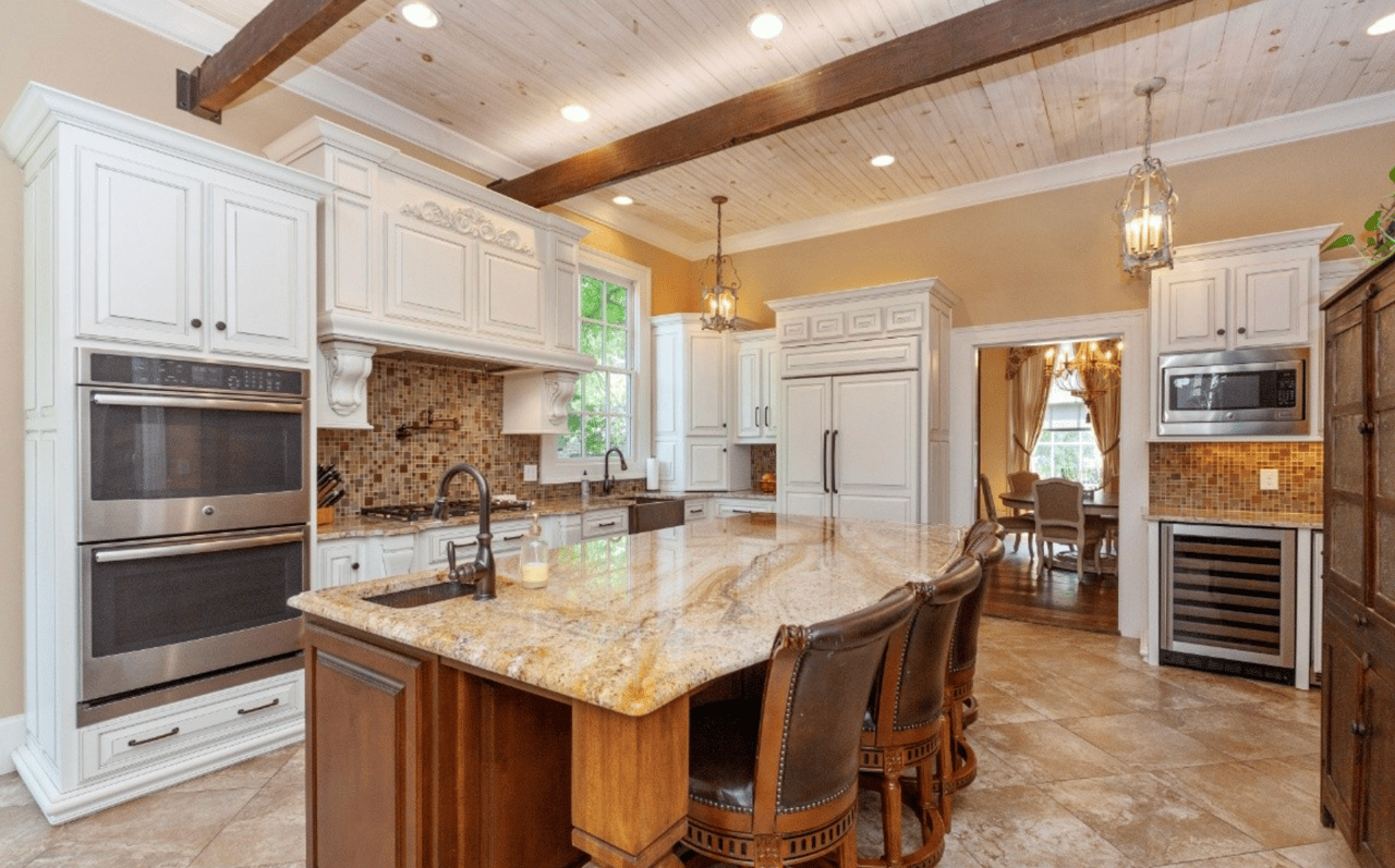 1512 Williamsport Pike