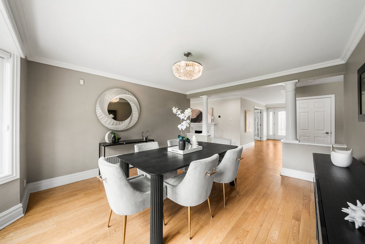 2154 Oneida Cres