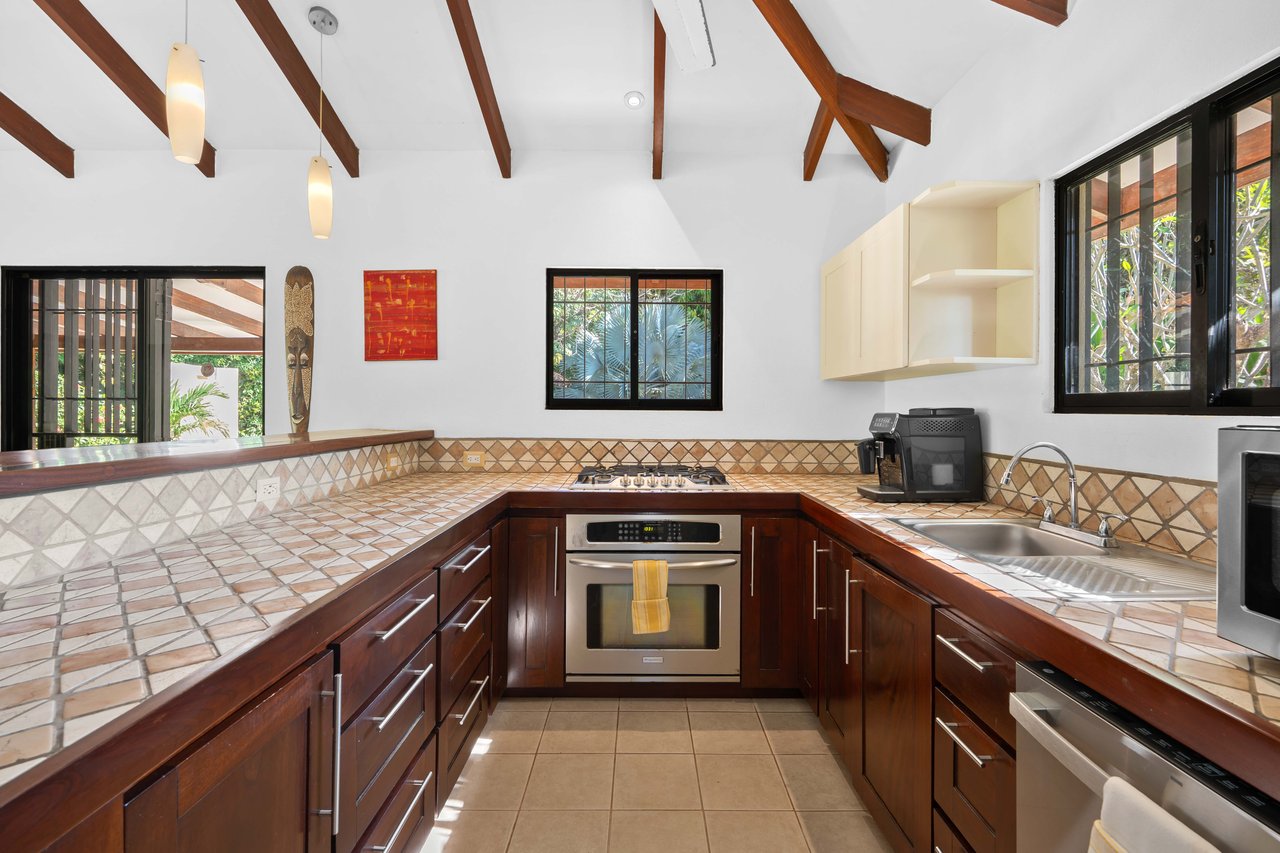 Casa Cacao | Exclusive Equestrian Estate Minutes from Playa Potrero