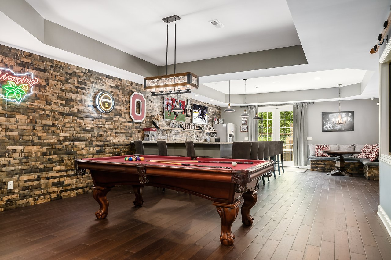 1999 Woodland Hall Drive