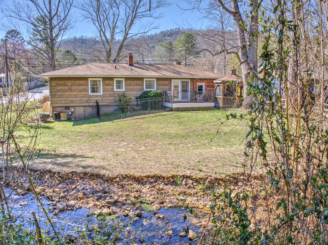 879 New Haw Creek Road