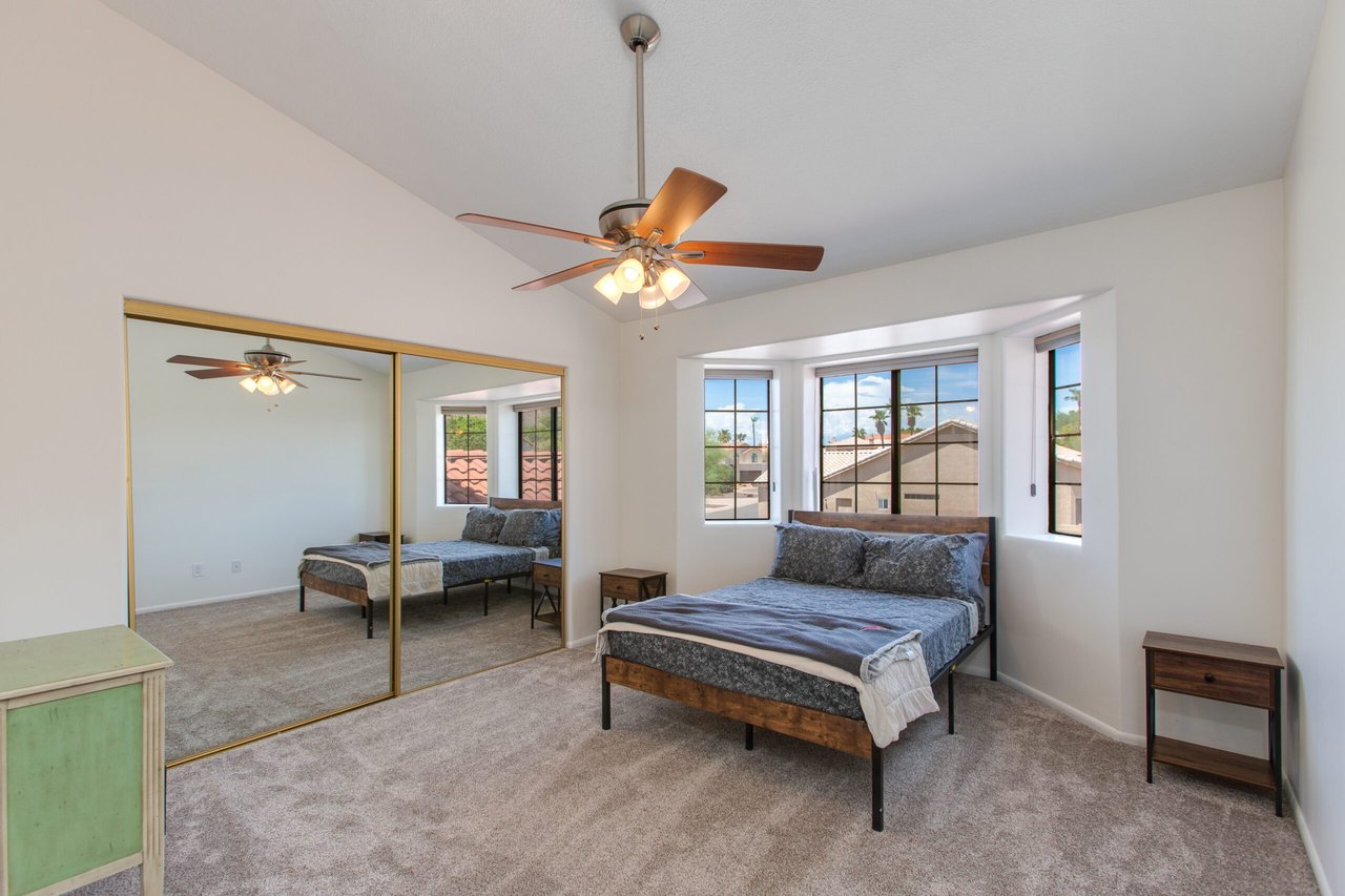 1067 E Seminole Dr.
