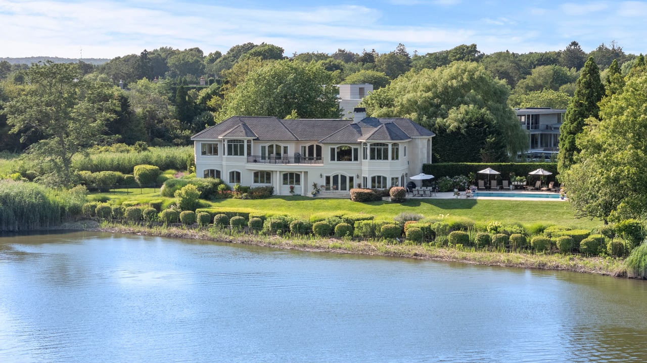 Ondine: An Extraordinary Mecox Bay Waterfront Estate