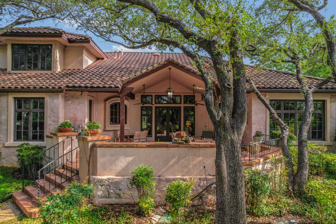 8705 Mendocino Dr