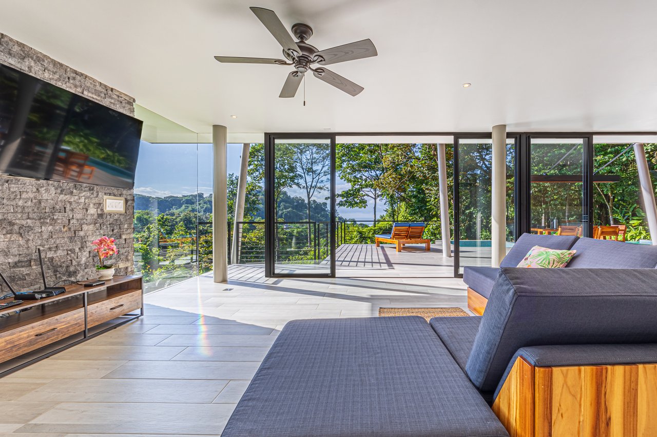 4 Bedroom Jungle Paradise with Ocean Views