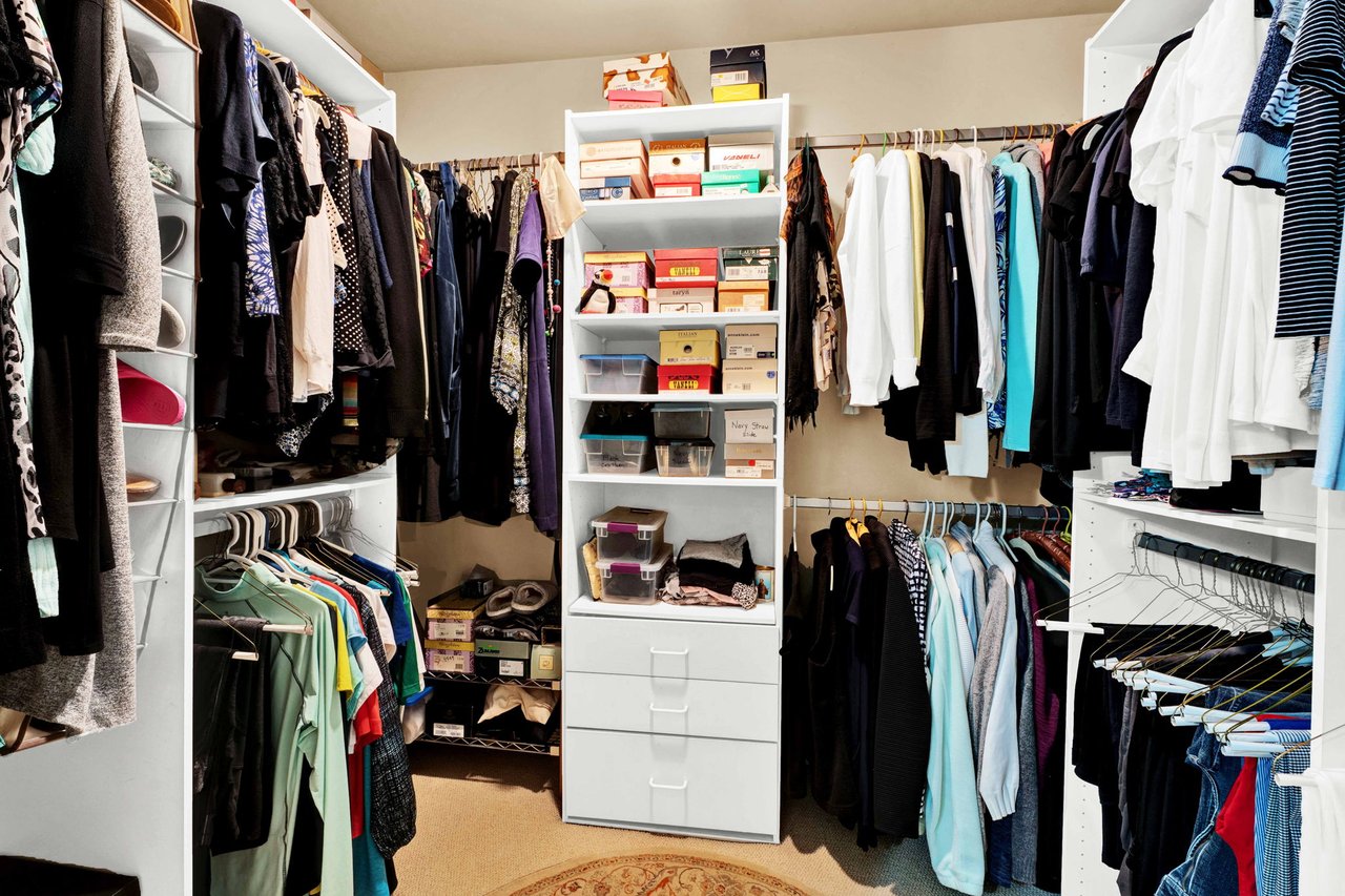 1100 Bretton Lane, Bloomfield Hills