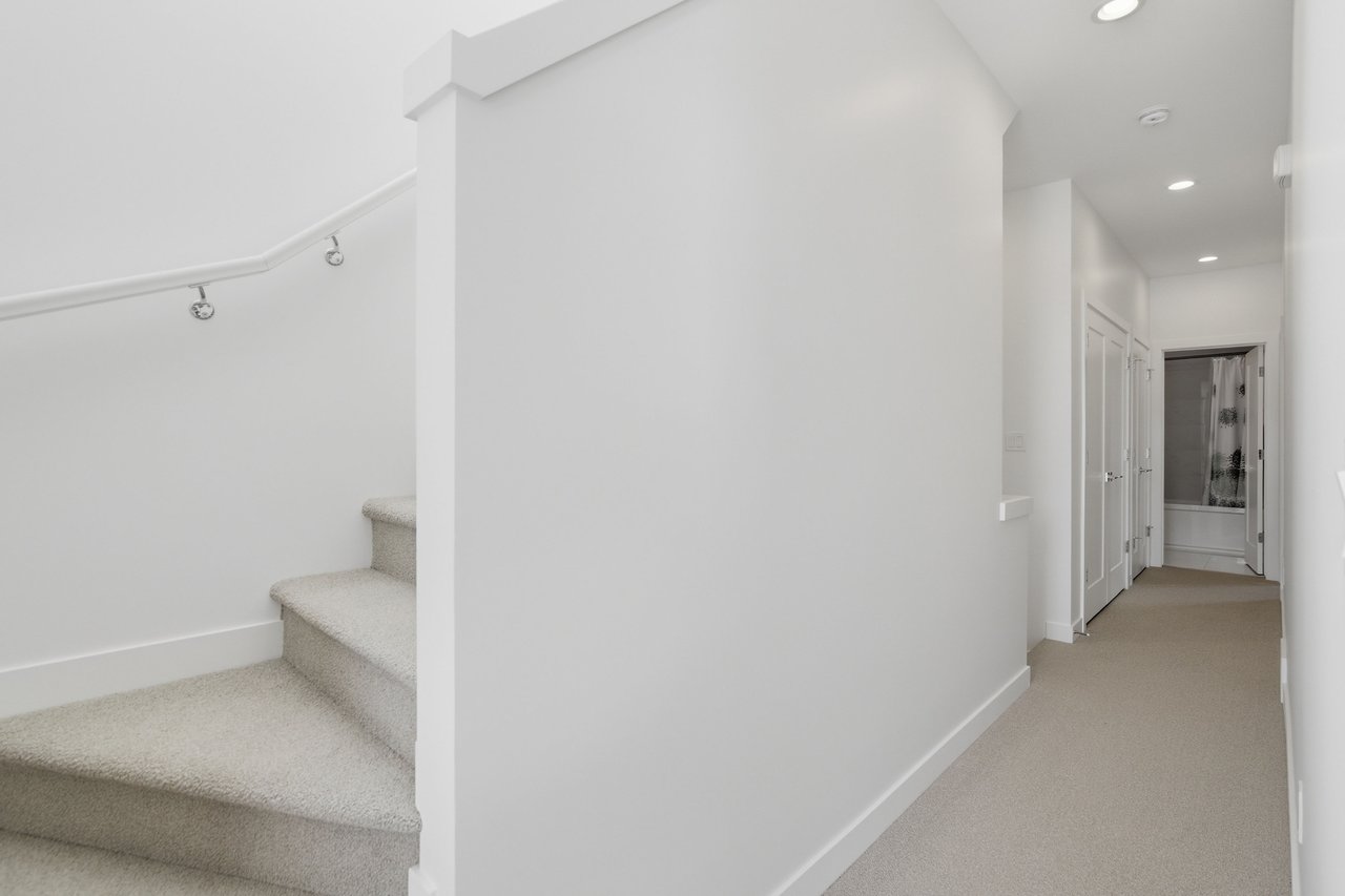 3012 Parkdale Boulevard NW