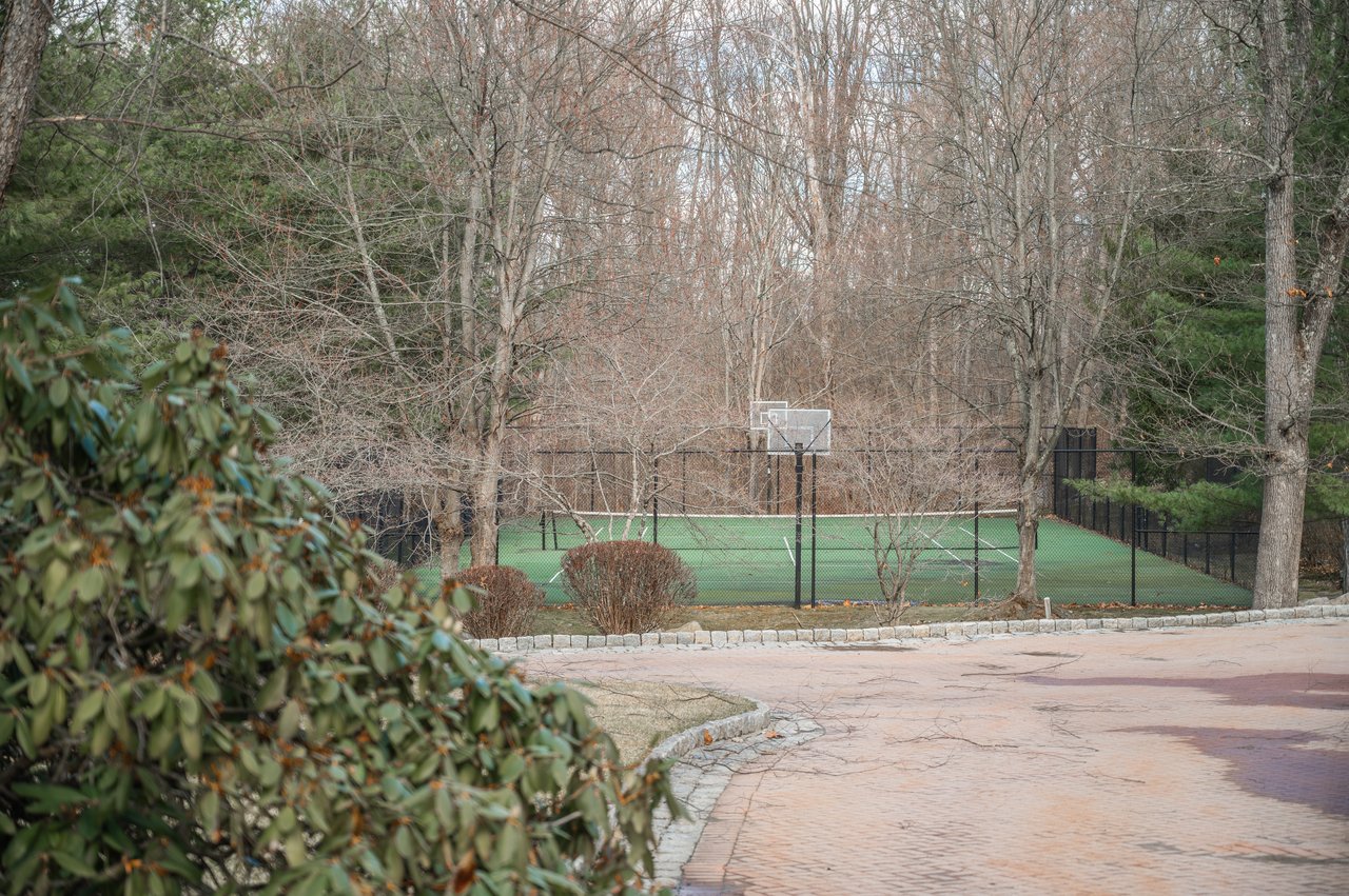 The Springhouse Estate at Pierson Lakes