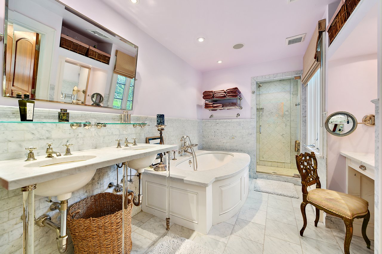 16 Whippoorwill Road