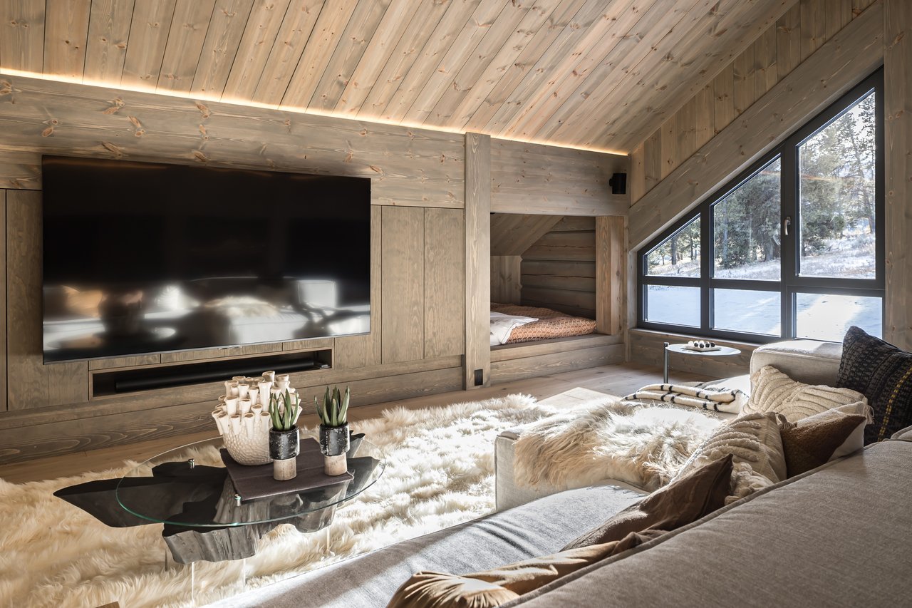 2673 Ousel Falls Road