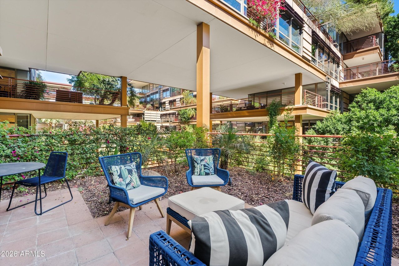 7147 E Rancho Vista Dr, #3008