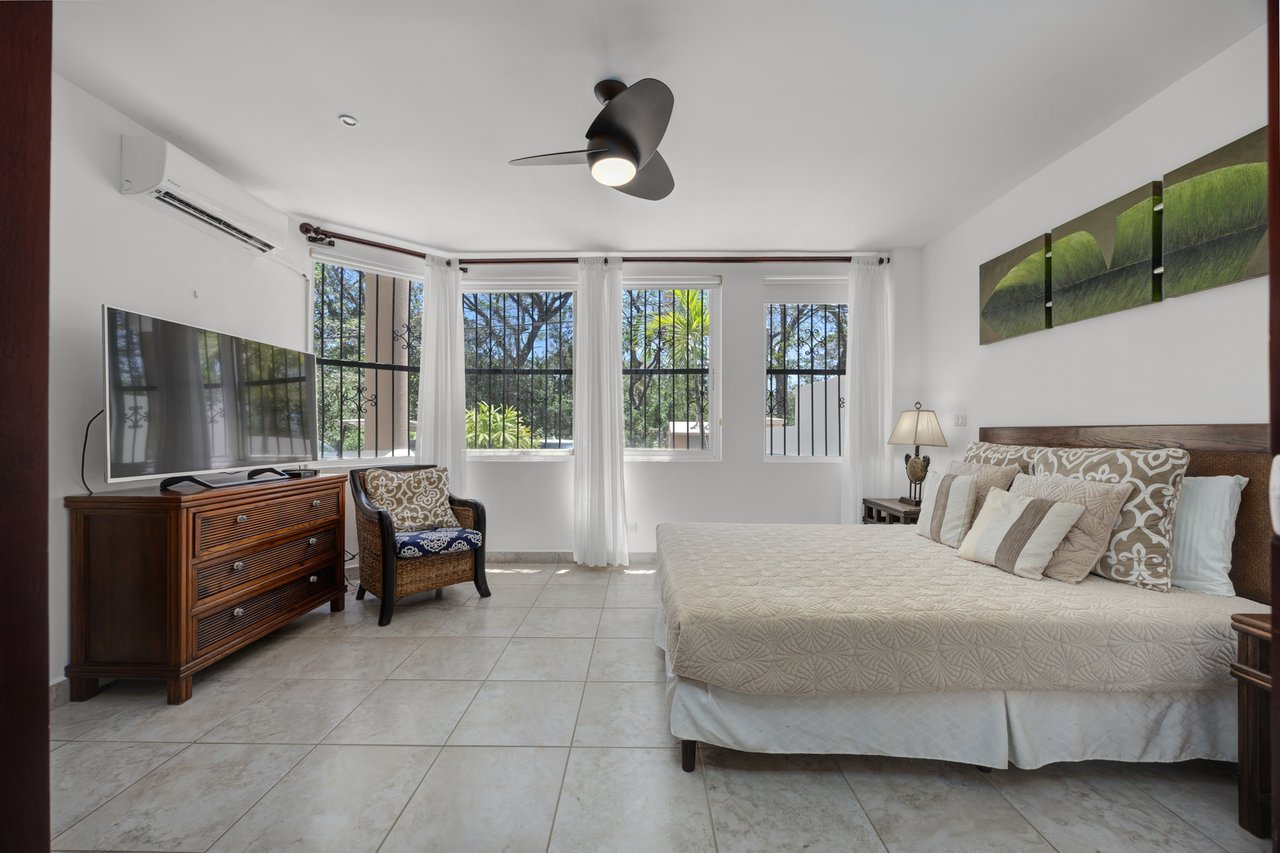Beachfront El Destino #1A