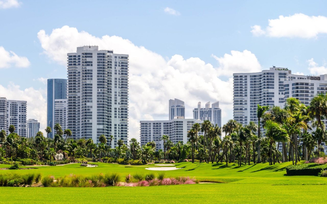 Explore Luxurious South Florida Communities at GaryHennesRealtor.com