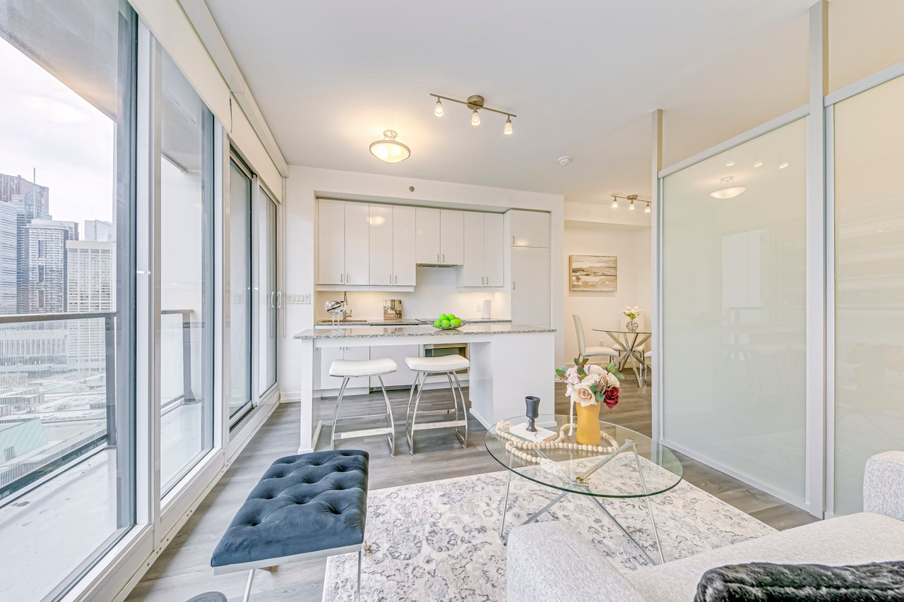 426 University Ave Unit 2310