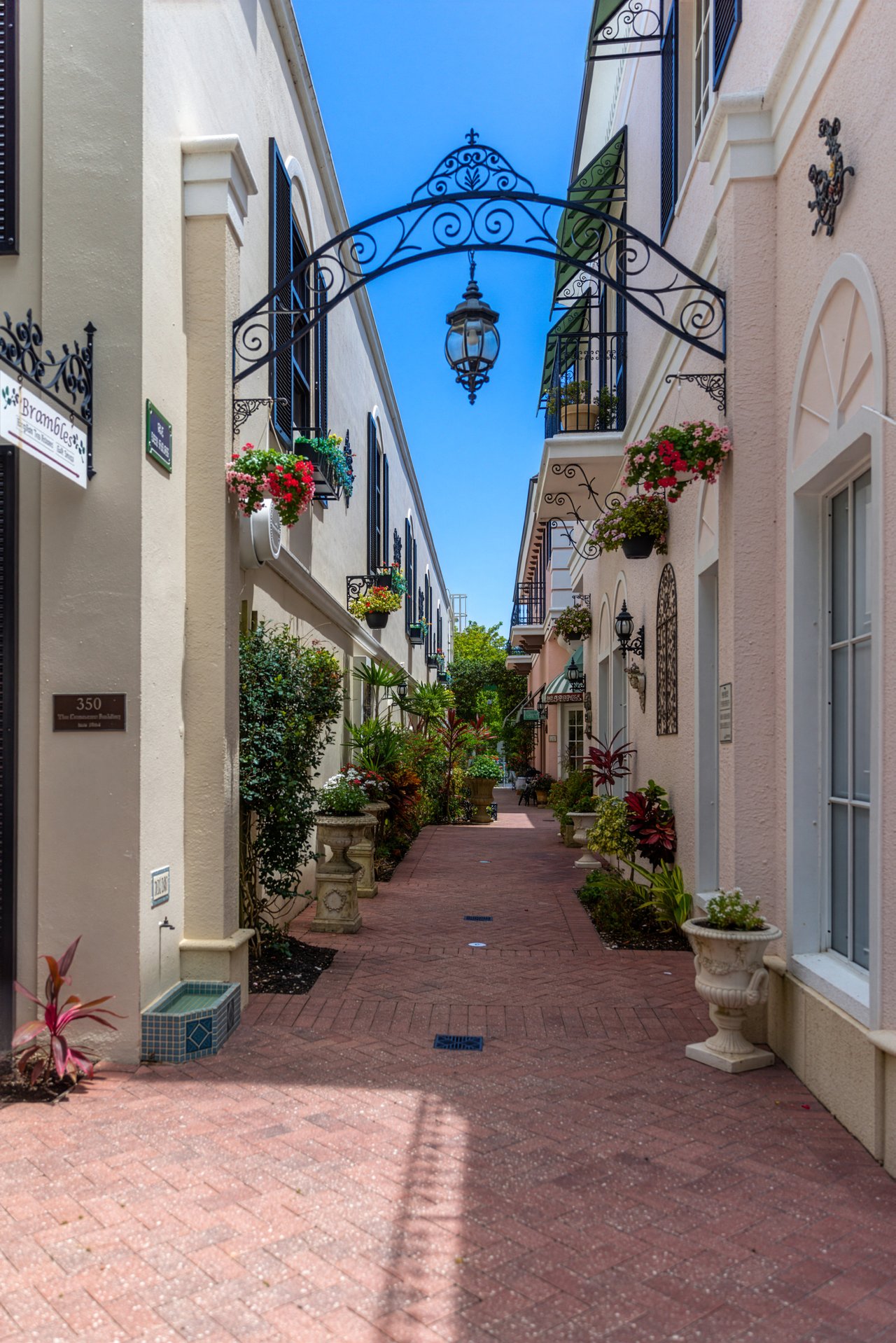 Olde Naples