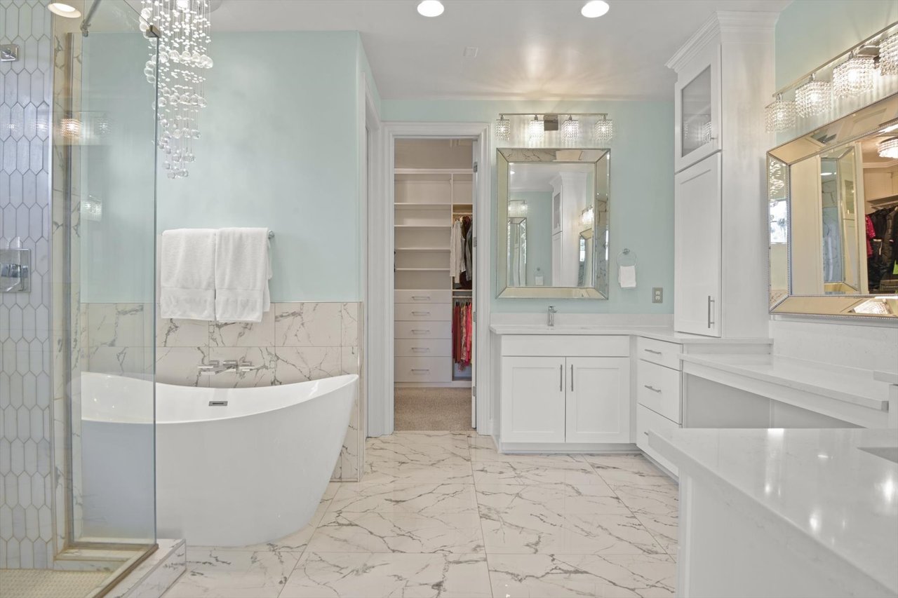 6881 Northstar Court