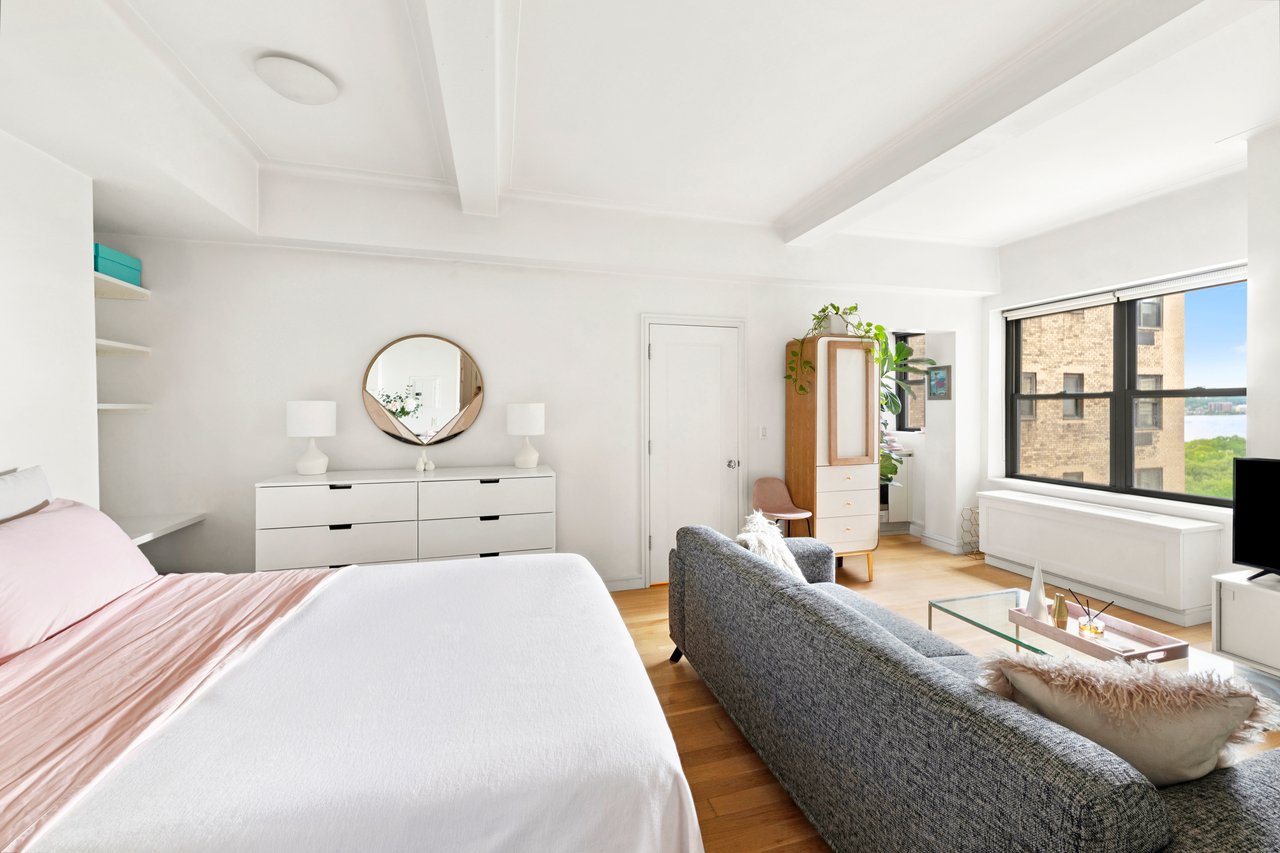 230 Riverside Drive 12J