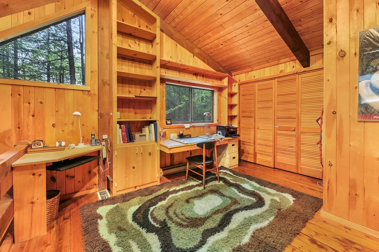 308 Hidden Ln