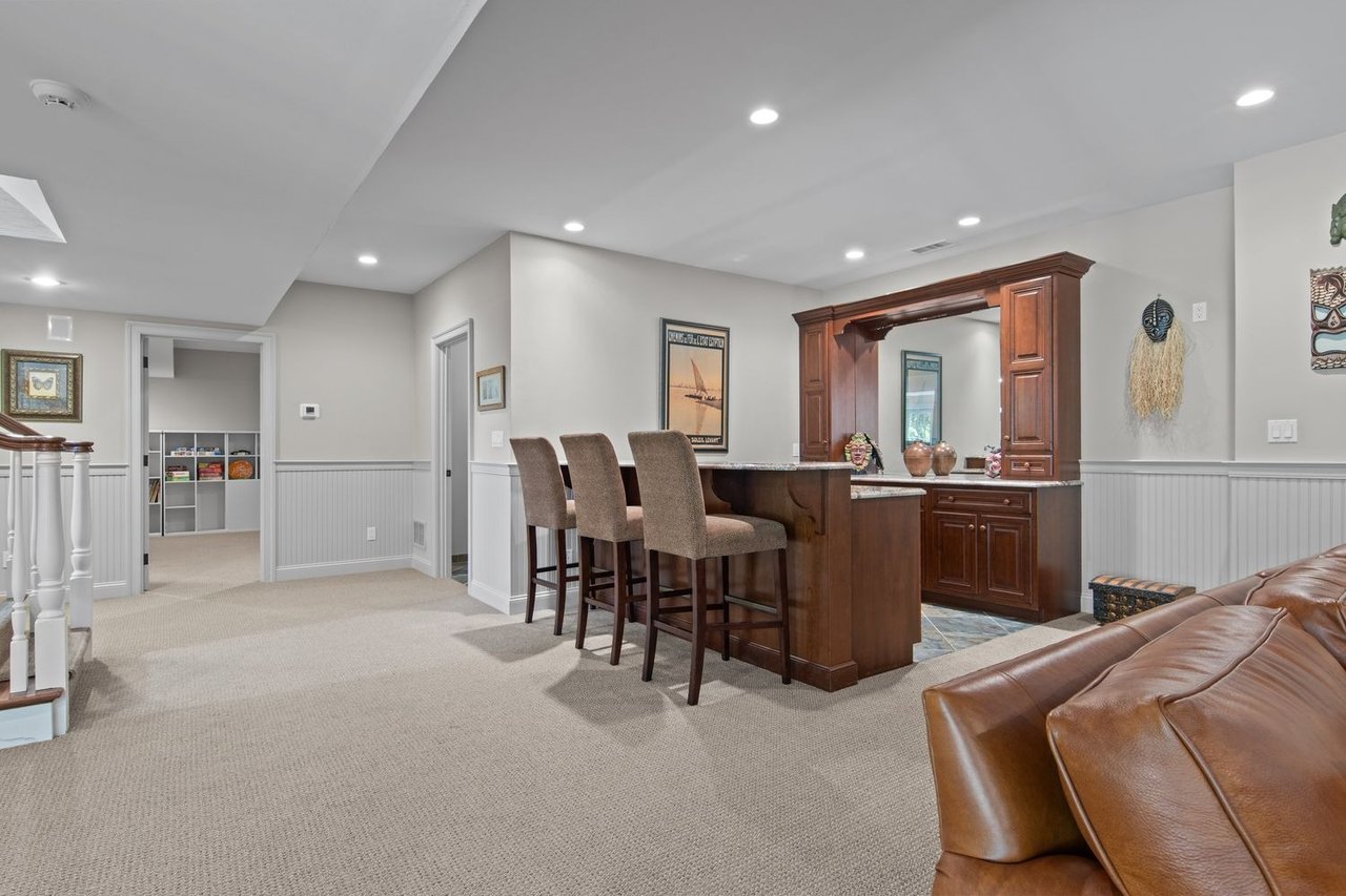 775 Parkes Run Ln