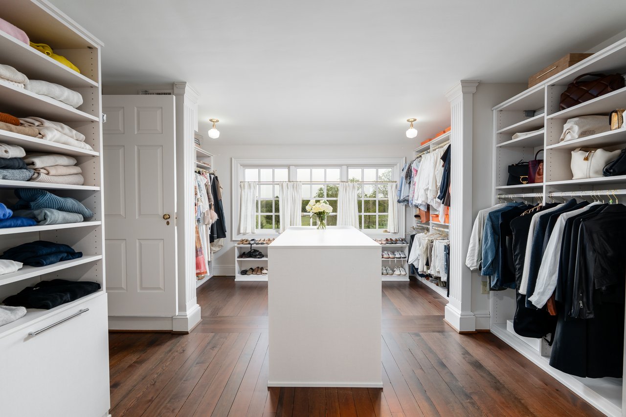 12428 Walnut Hill Drive