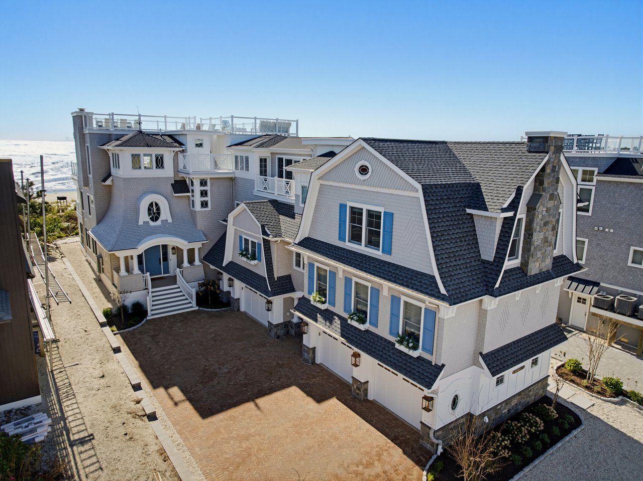 6 W Cleveland Avenue