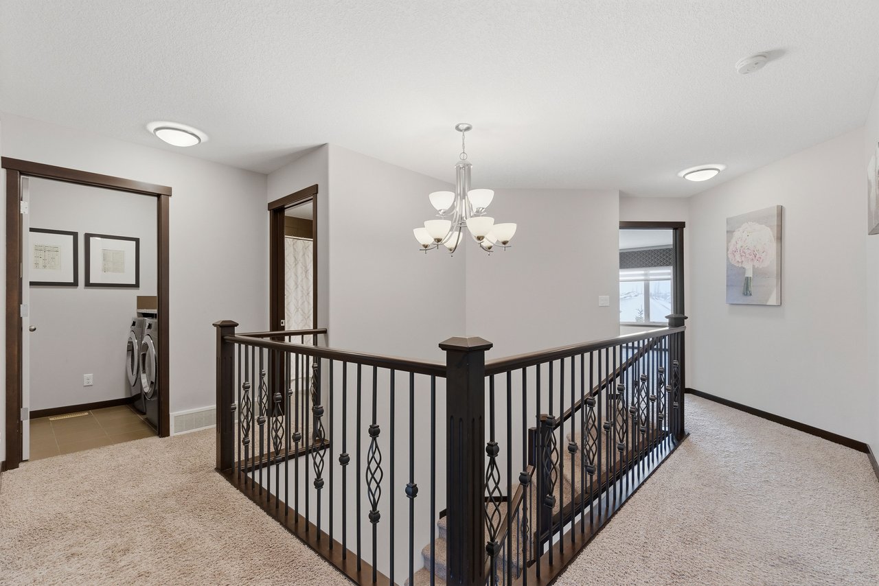 71 Panatella View NW