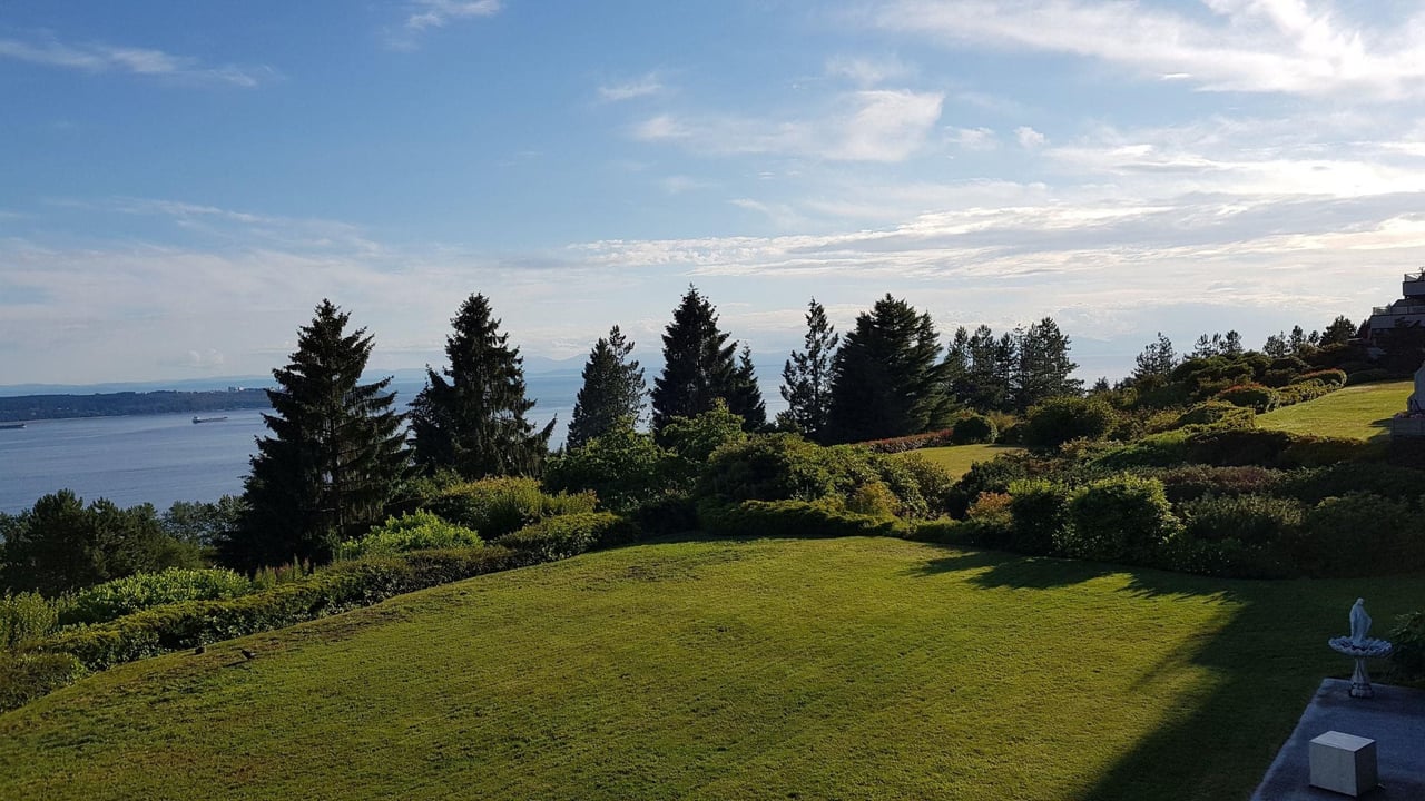 2242 Folkestone Way, #21