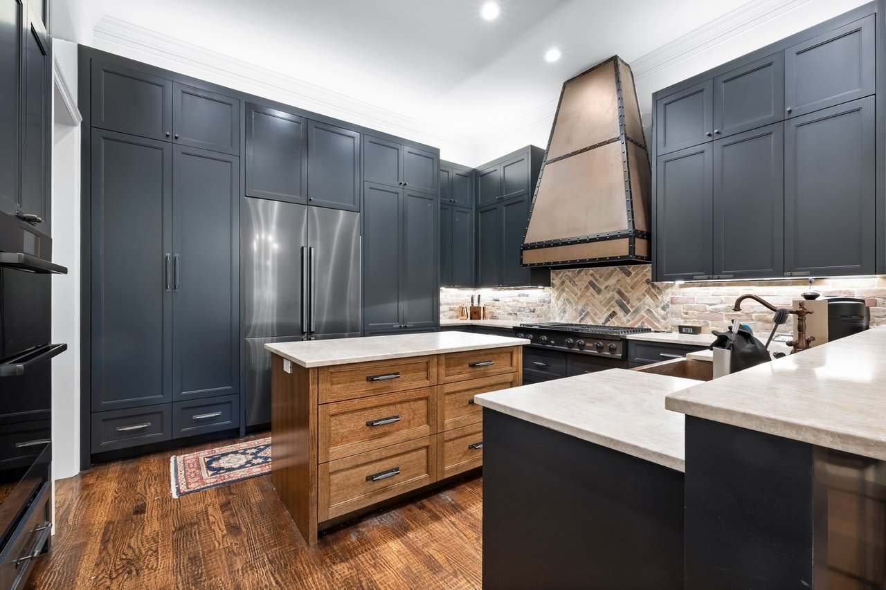 5620 Walnut Springs Ct