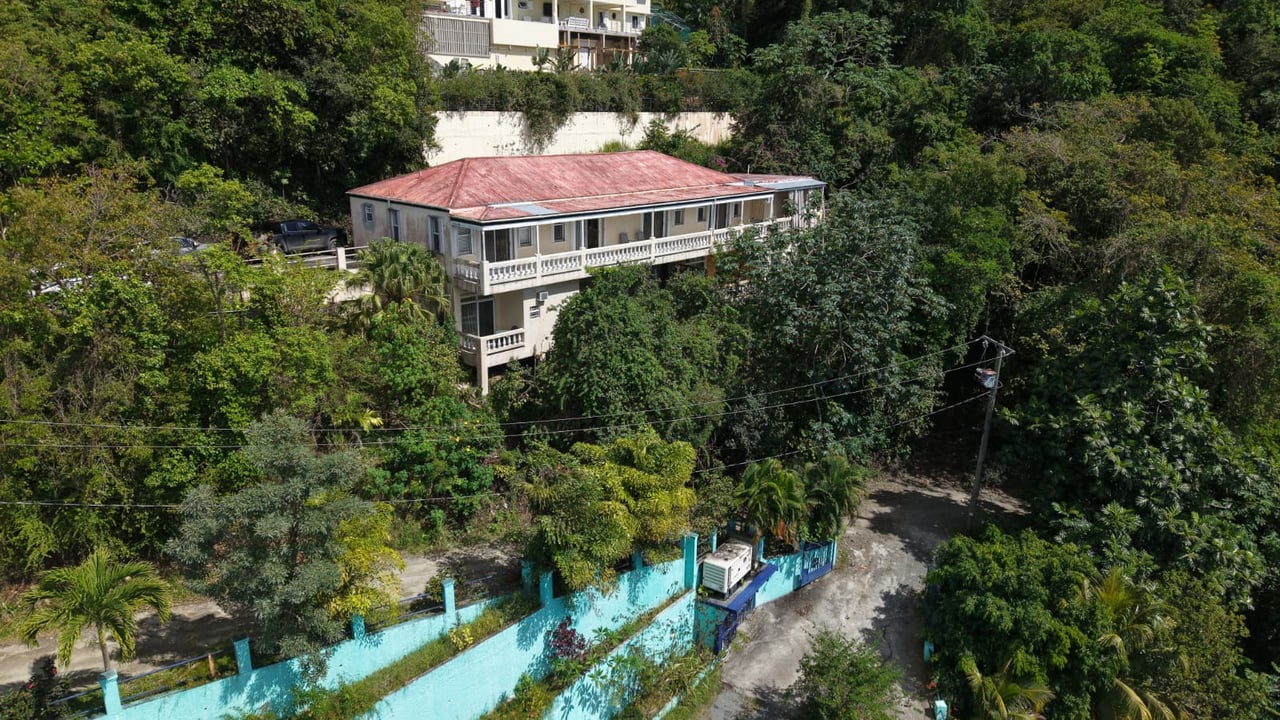 1117 Luck Hill Fixer Upper