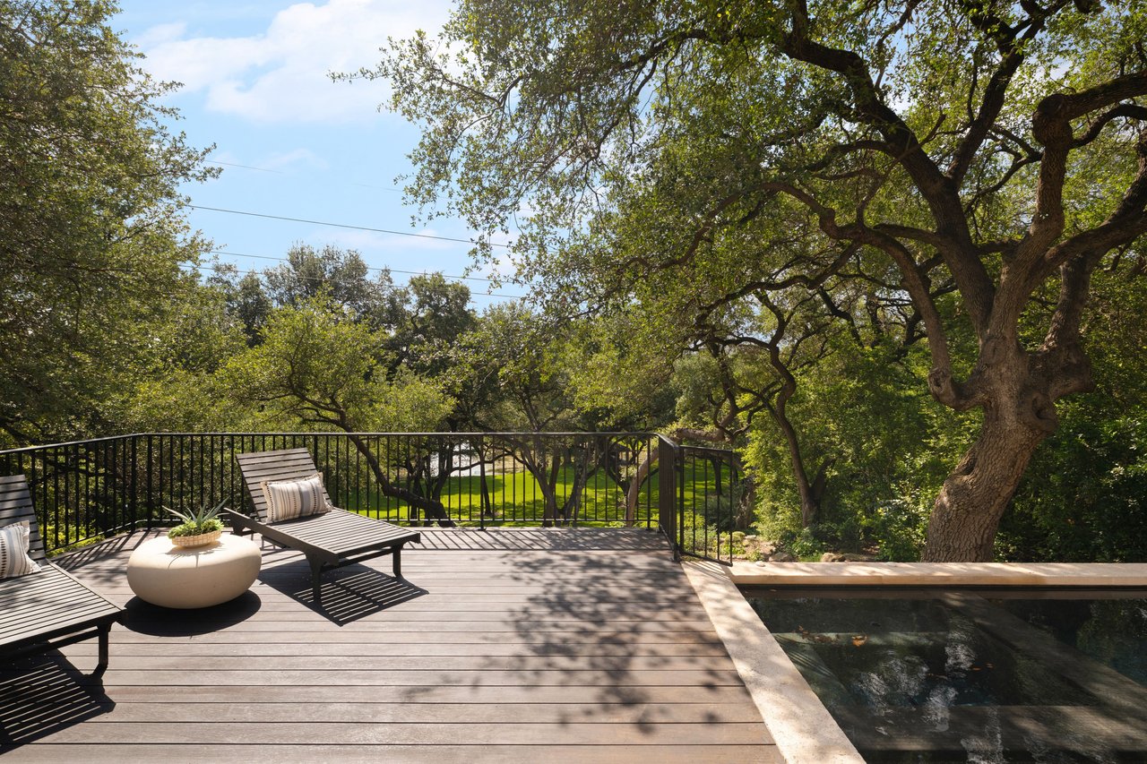 La Vita of Lake Austin in Westlake Hills