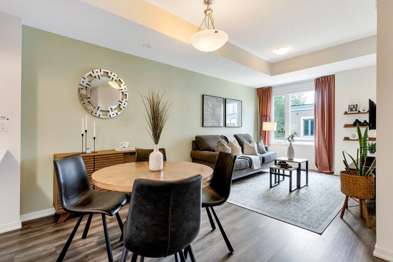 Steps From The Lake!