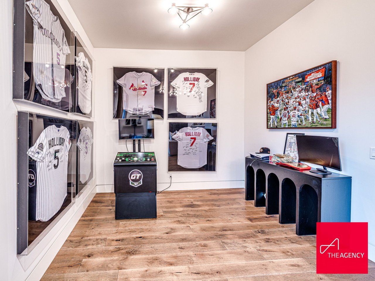 Stillwater’s Premier Luxury Estate — A Rare Offering of Design, Privacy, and World-Class Amenities - Wyatt Poindexter - The Agency Oklahoma